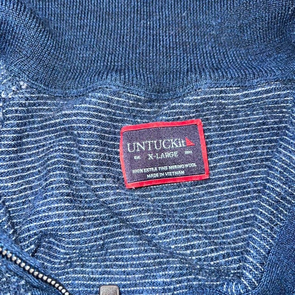 UnTuckIt Navy Blue Quarter Zip - Picture 2 of 4